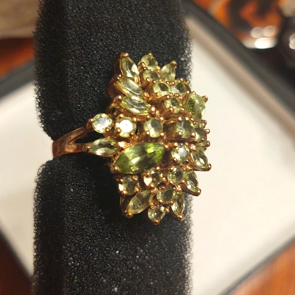Peridot Cluster Sterling Silver Gold Tone Cocktail Ring size 10